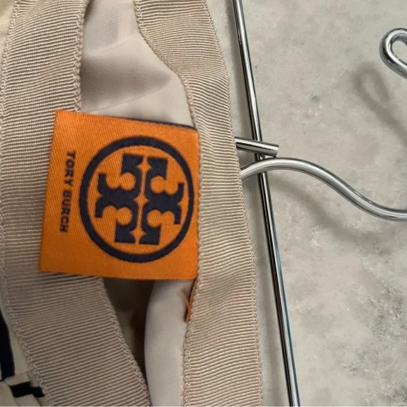 Tory Burch Silk Ruffle Skirt, Sz 6 - Picture 4 of 8